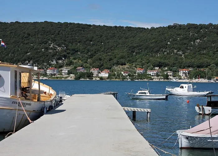 With Parking Space - Donja, Rab - 15999 Apartment Supetarska Draga