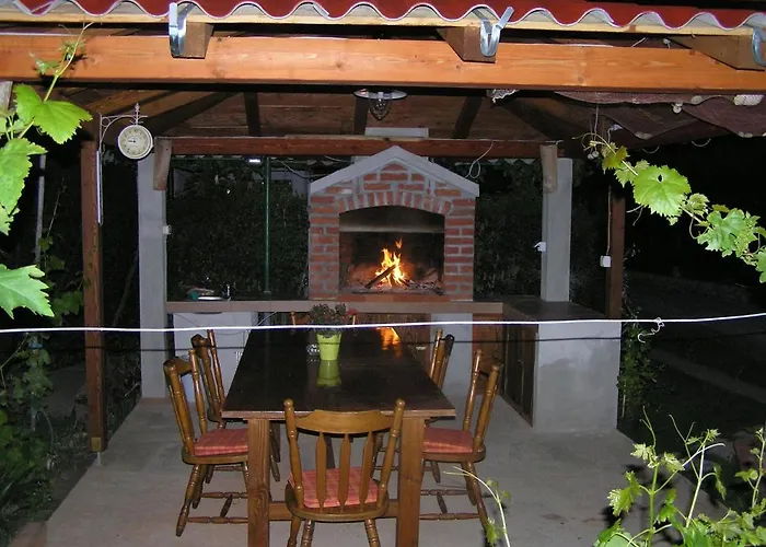 With Parking Space - Donja, Rab - 15999 Apartment