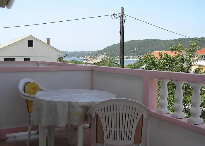 With Parking Space - Donja, Rab - 15999 Apartment