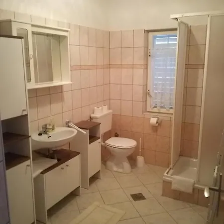 With Parking Space - Donja, Rab - 15999 Apartment Supetarska Draga