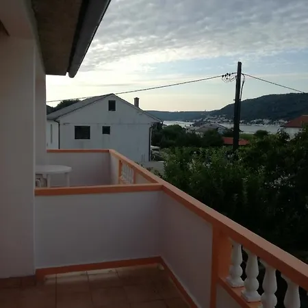 Apartment With Parking Space - Donja, Rab - 15999 Supetarska Draga