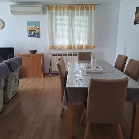 Apartment With A Parking Space - Donja, Rab - 15999