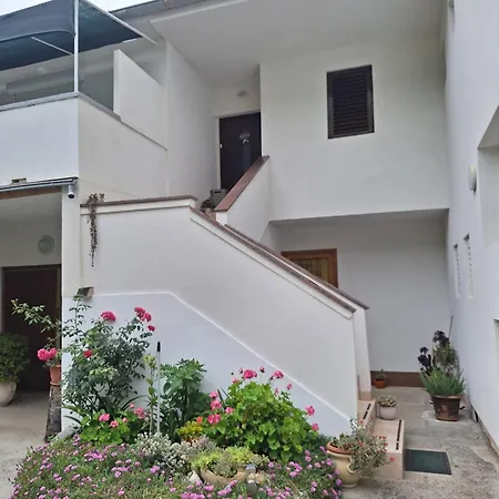 With A Parking Space - Donja, Rab - 15999 Apartment *