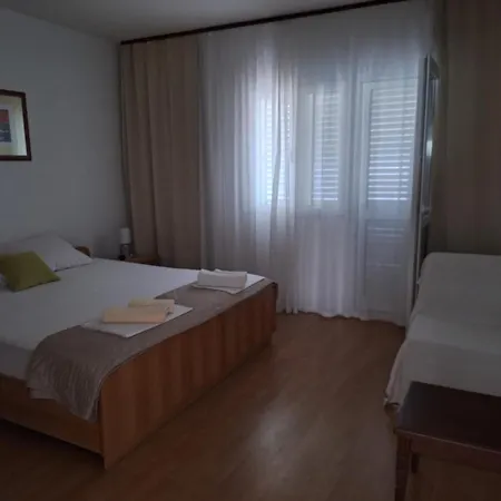 With Parking Space - Donja, Rab - 15999 Apartment *